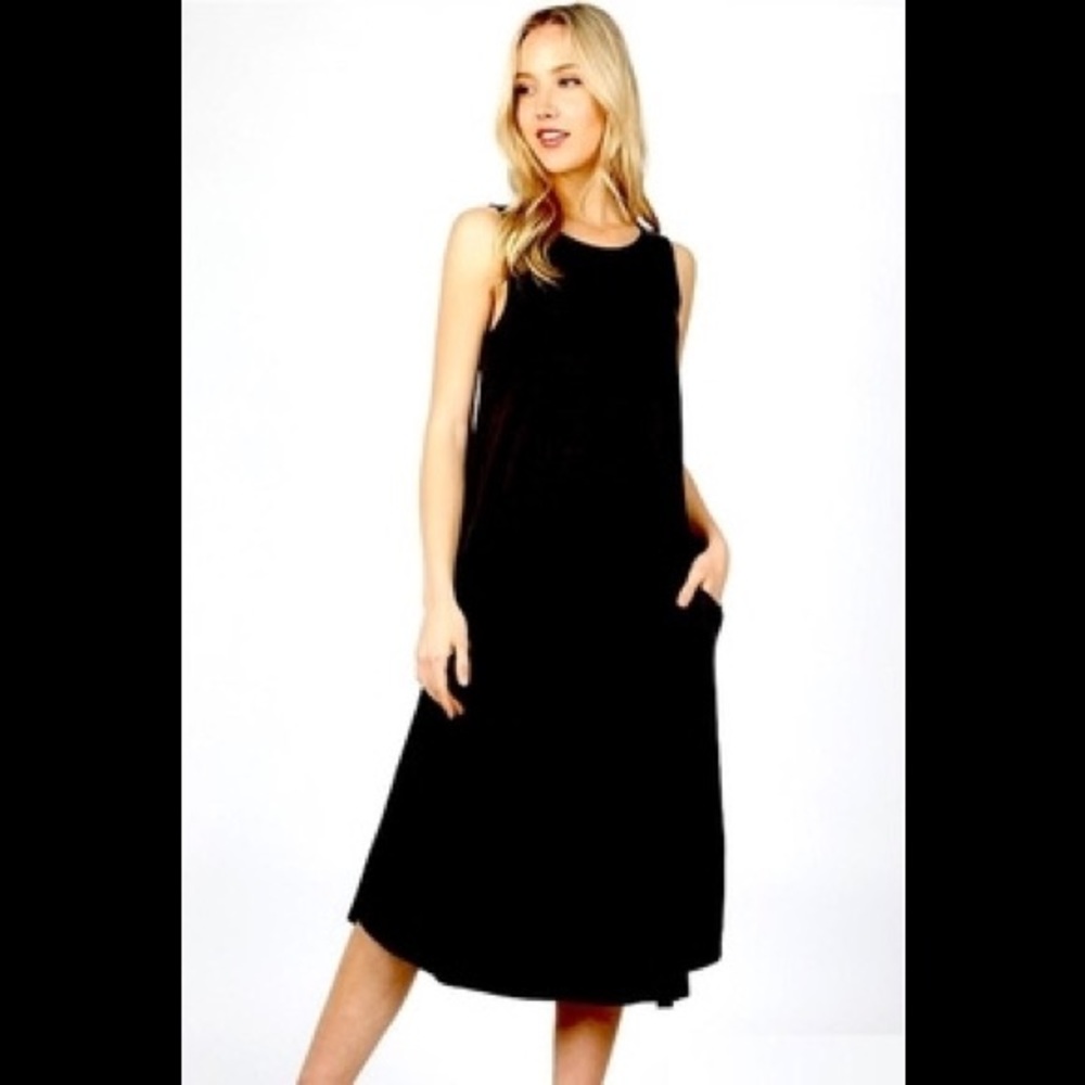 Zenana Premium Navy Blue Jersey Tank Dress with pockets Size Large